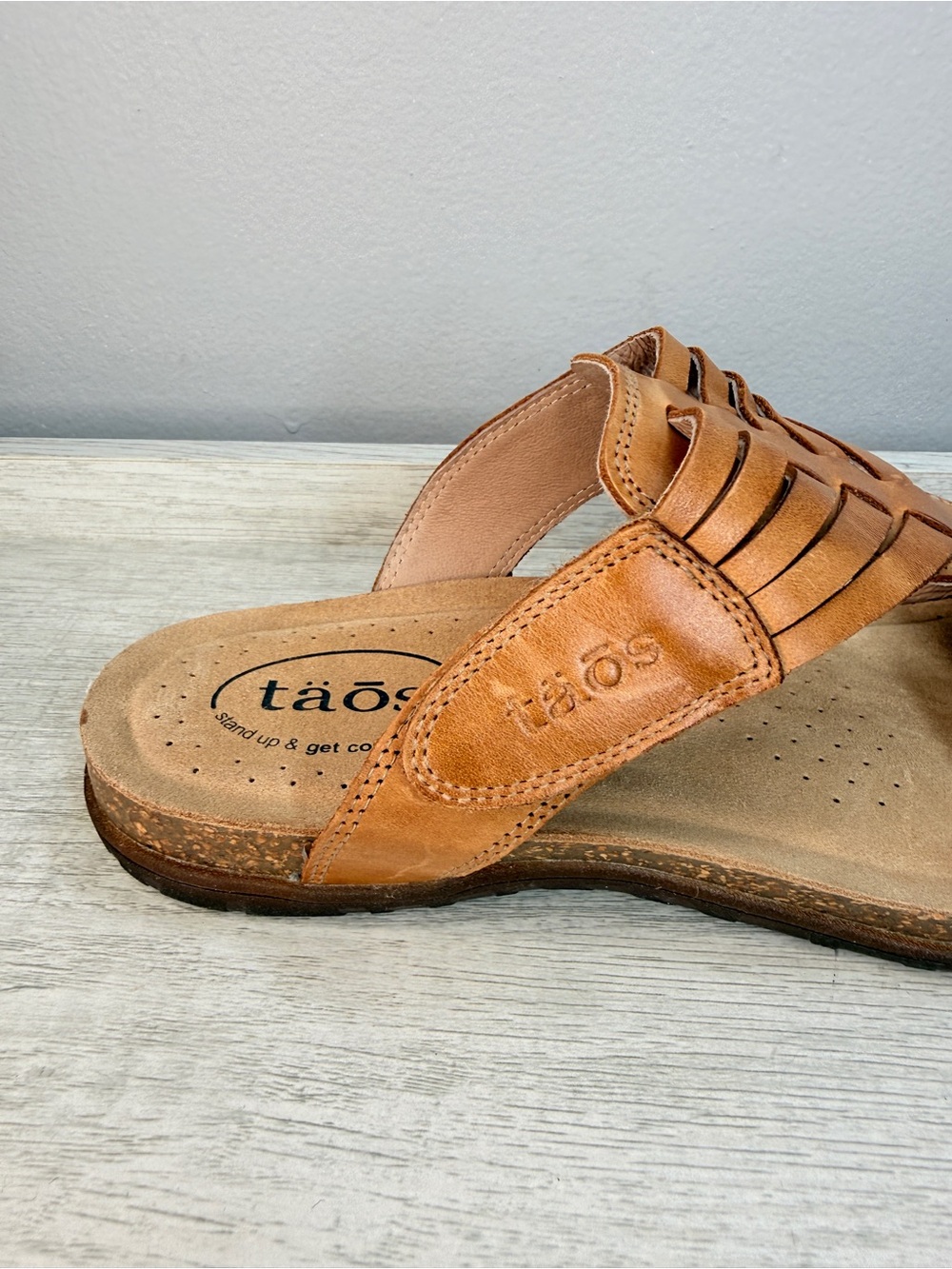 Taos Footwear Brown Leather Comfort Sandals - Picture 4 of 13